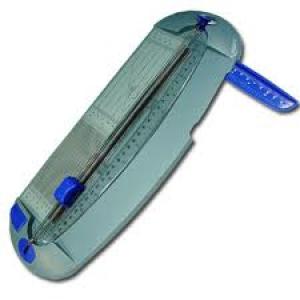 GUILLOTINA MAPED A4 MASSICOT OPACO | 1 UNIDADES | (MAPED)