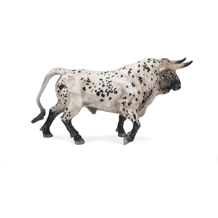 FIGURA TORO BRAVO ENSABANADO TROTANDO | DEQUBE | 1 UNIDAD | 4892900100036