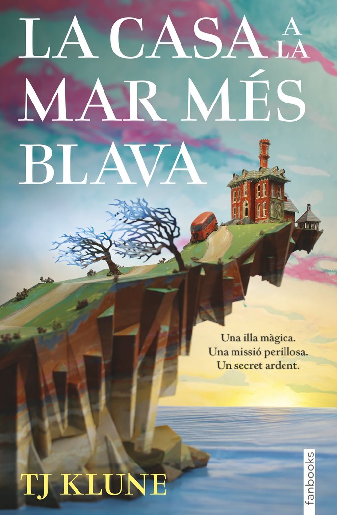 LA CASA A LA MAR MES BLAVA | Klune,t J | 9788418327957 (G62 fanbooks)