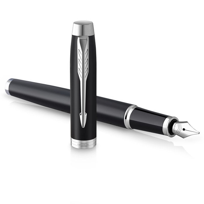 Pluma Parker IM Essential F negro detalles cromados Imagen principal del producto