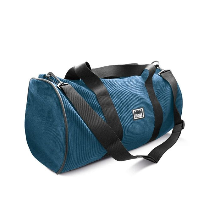 BOLSO DEPORTIVO AZUL CERCETA 50X29X29 CM SILKY TOUCH | MAKENOTES Imagen principal del producto