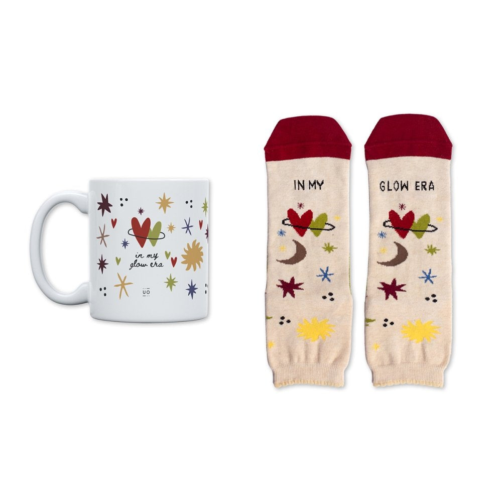 Kit Taza y Calcetines In My Glow Era UO