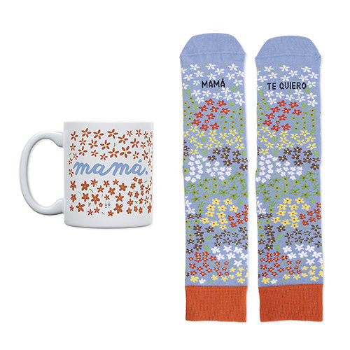 Kit Taza y Calcetines Mama Te Quiero UO Imagen principal del producto