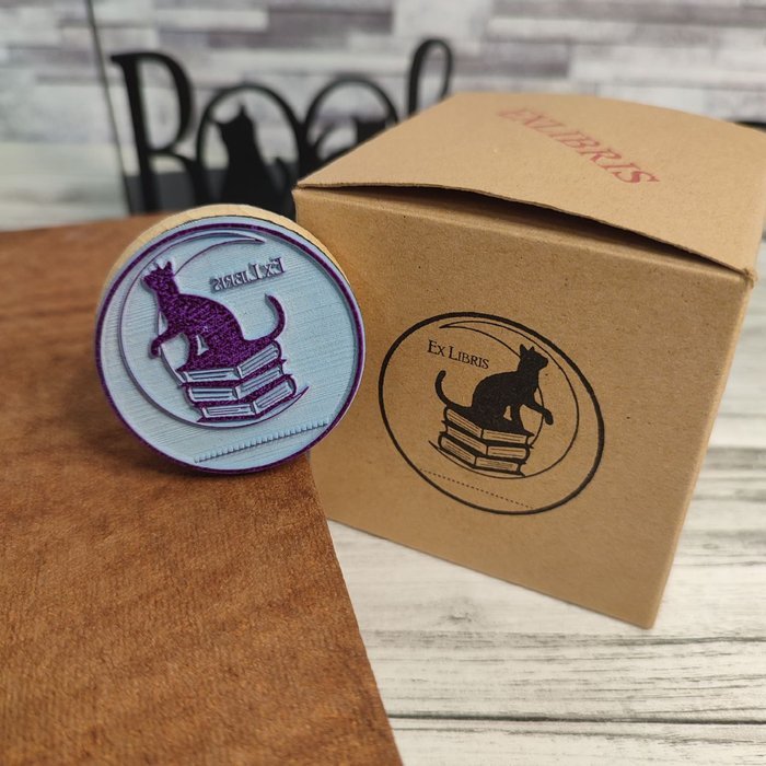 Sello Exlibris de Madera Tema Cat and the Moon Marca Colop España Imagen principal del producto