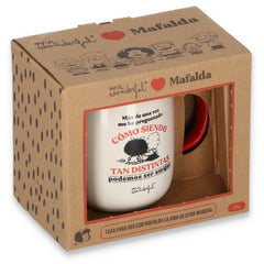 TAZA MAFALDA - SIENDO TAN DISTINTAS PODEMOS SER TAN AMIGAS | MR WONDERFUL | 1 UNIDAD | 8445641065247