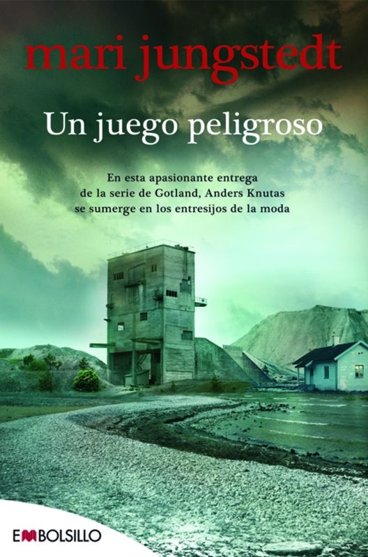 UN JUEGO PELIGROSO - 9788416087440 Imagen principal del producto