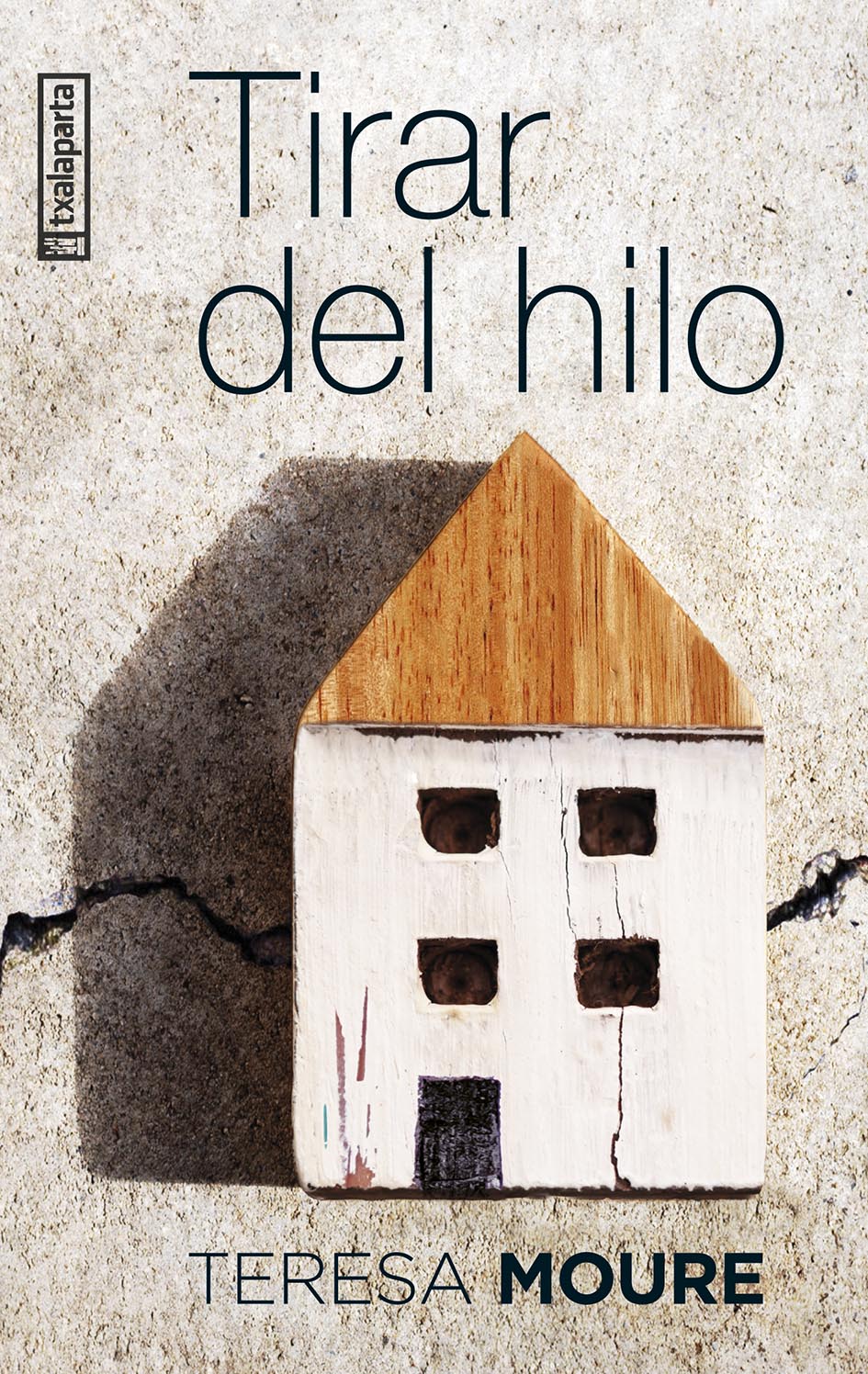 Tirar del hilo (Txalaparta, S.L.) 9788410246034 Imagen principal del producto